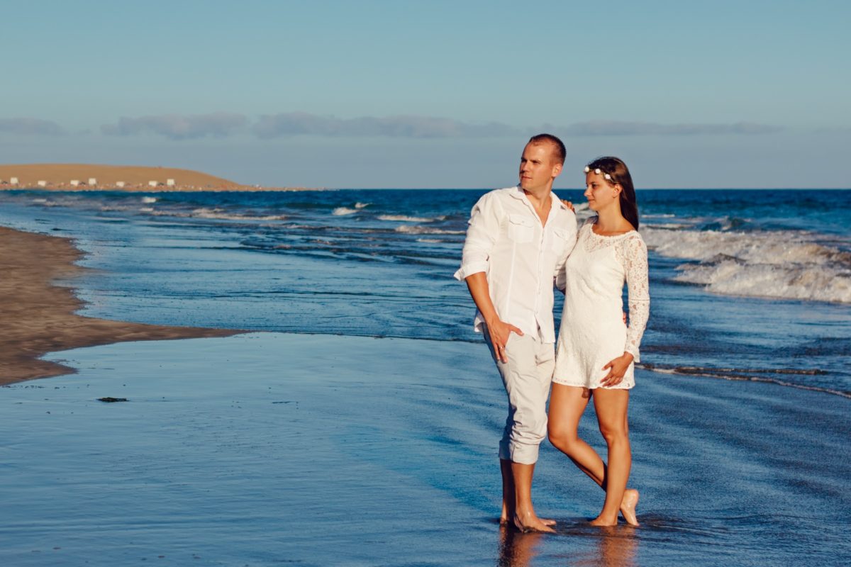 6 Factors to Consider When Choosing a Honeymoon Destination